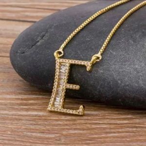 INITIAL LETTER “E” NECKLACE
